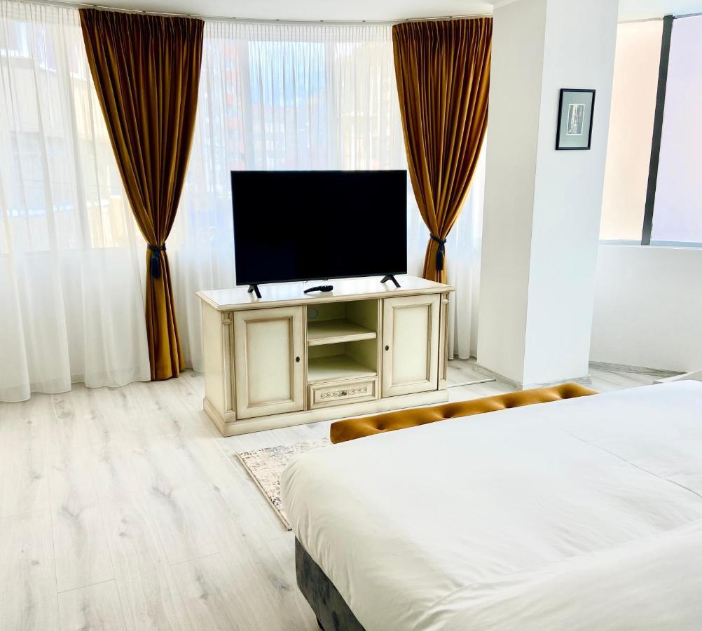 Hotel Paradis Κλουζ-Ναπόκα Εξωτερικό φωτογραφία