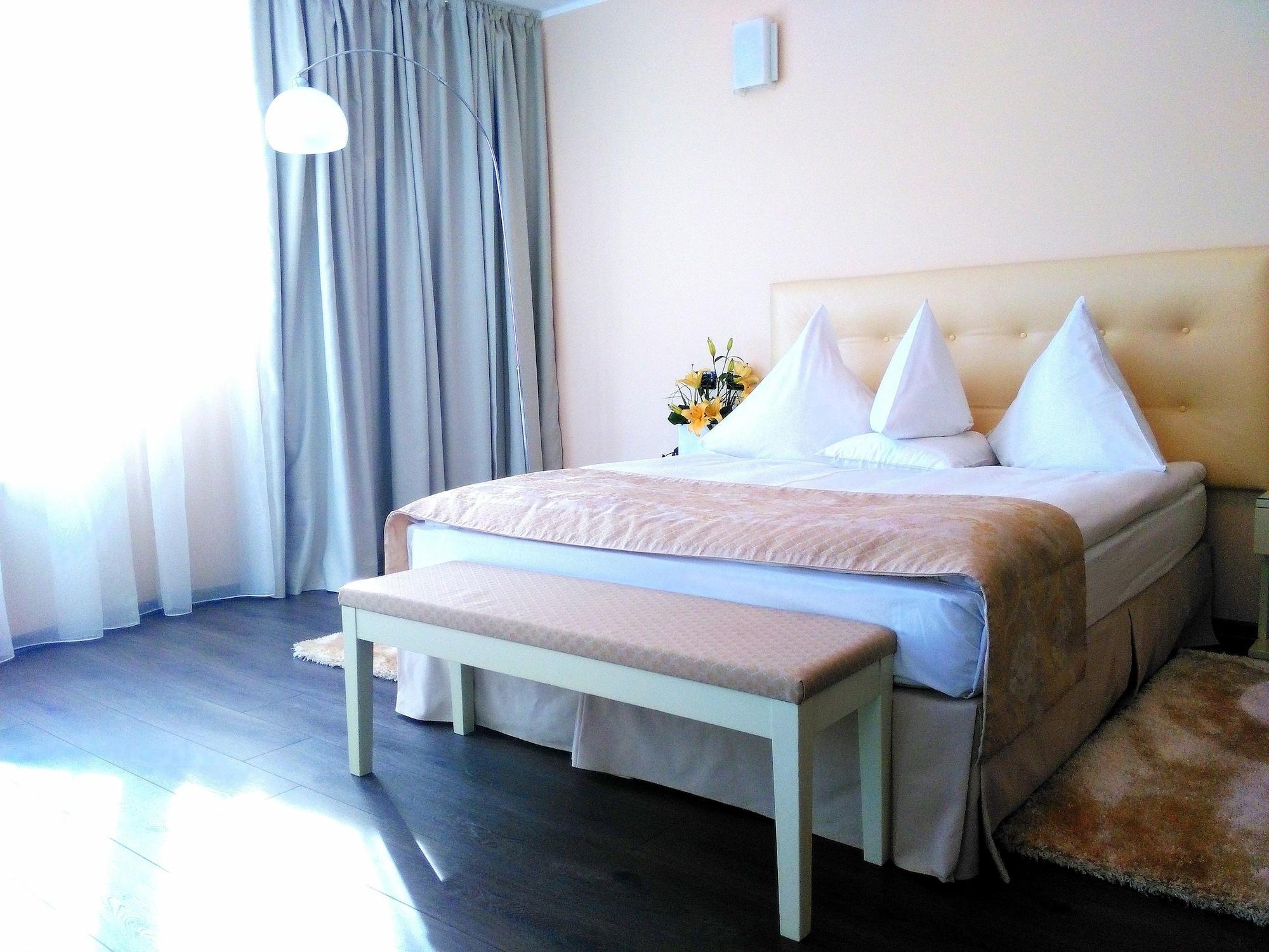 Hotel Paradis Κλουζ-Ναπόκα Εξωτερικό φωτογραφία